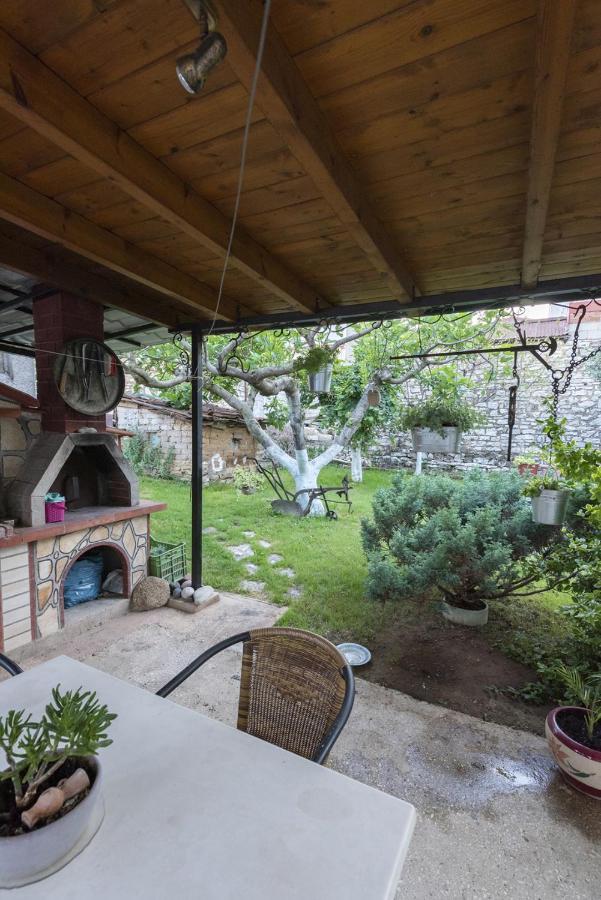 Aiwa Διαμέρισμα 130Τμ 1Ου Ορόφου Σε Διώροφη Οικία Anatoli  Bagian luar foto